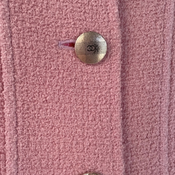 Vintage Chanel Suit - Picture 12 of 15